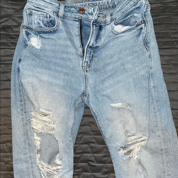 American Eagle Outfitters Denim - American eagle mom jeans